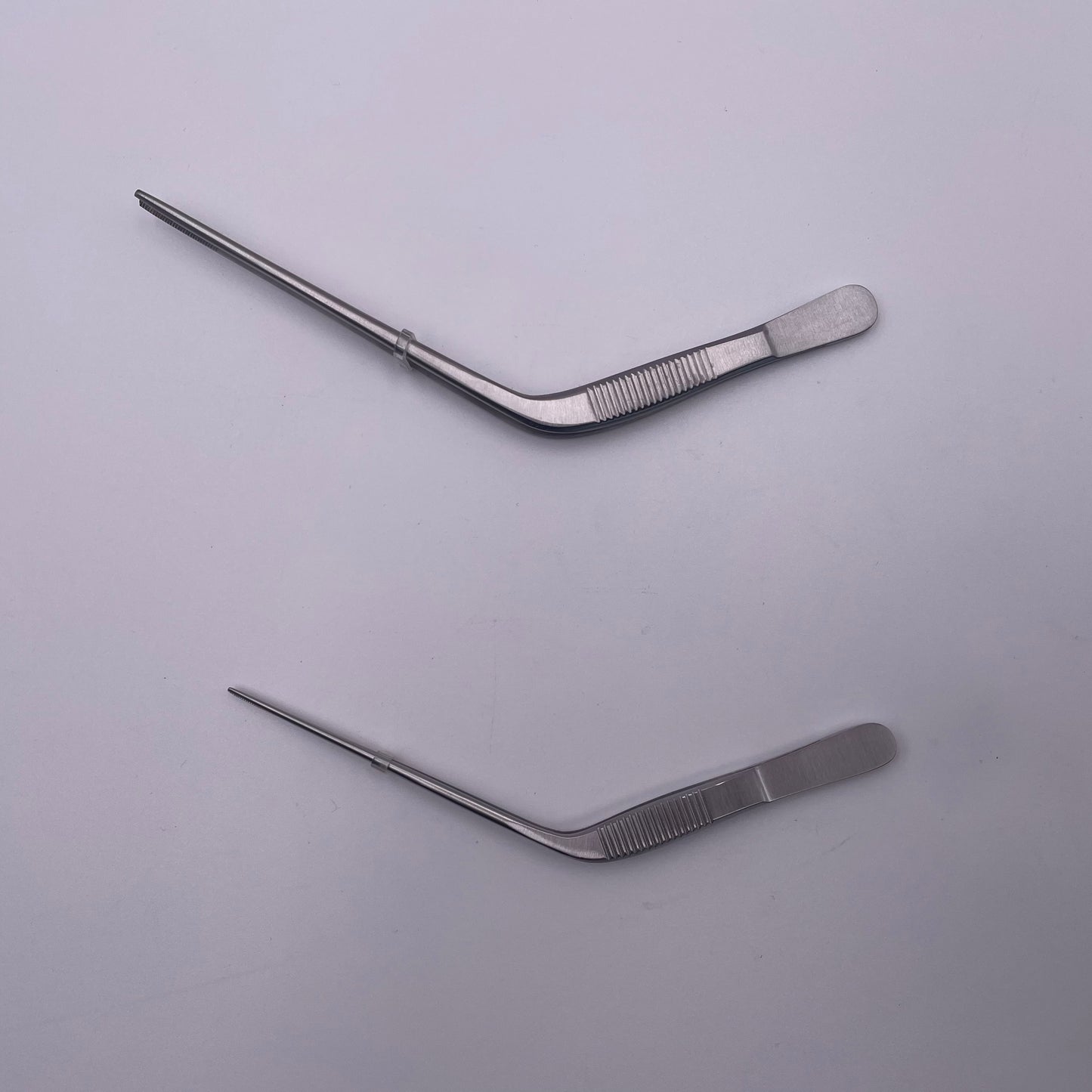 GUN SHAPED FORCEPS / ANGLED FORCEPS