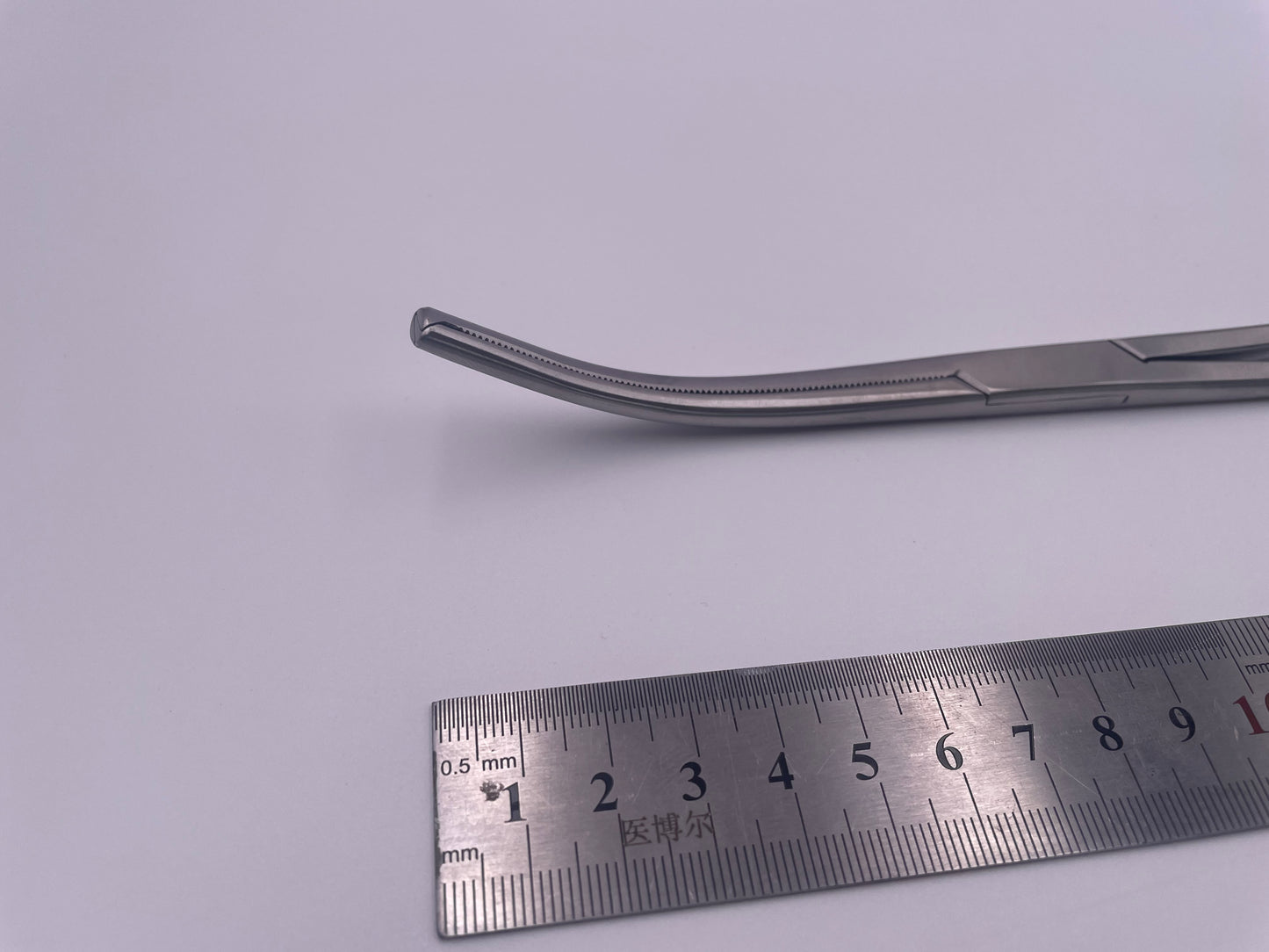 KOCHER FORCEPS 1:2 TEETH