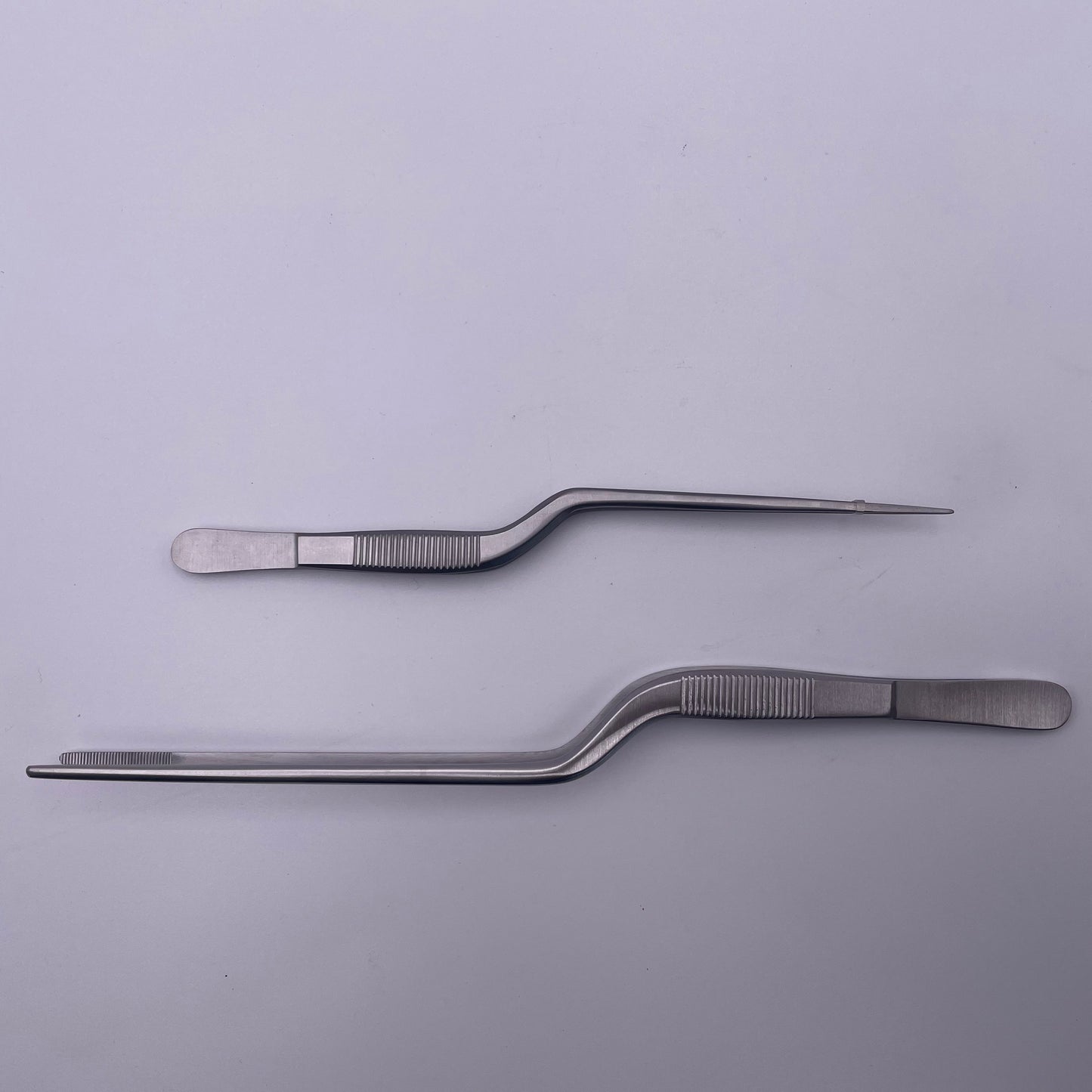 GUN SHAPED FORCEPS / ANGLED FORCEPS